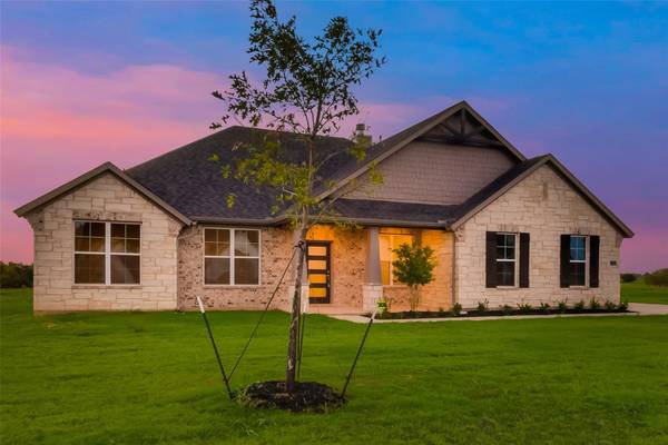 2718 Burr Oak Road, Oak Ridge, TX 75161