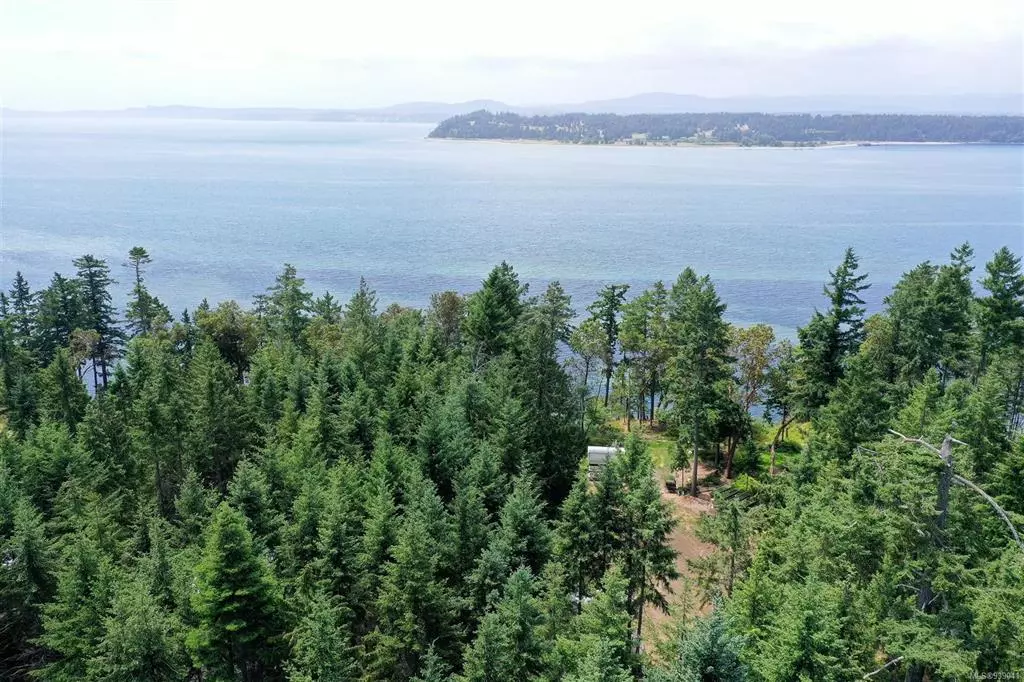 Sidney Island, BC V0N 2G0,129 Mapleleaf Lane