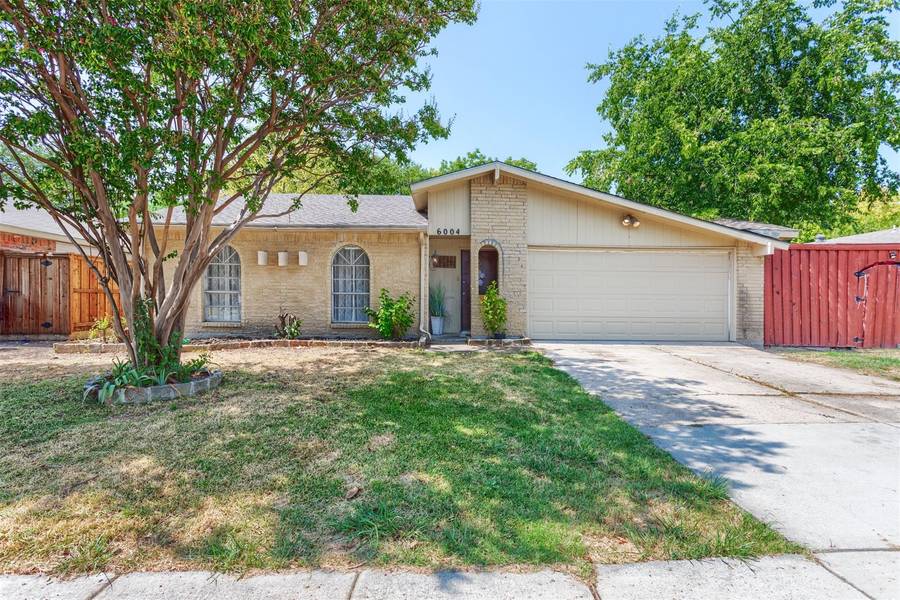 6004 Willow Way, Rowlett, TX 75089