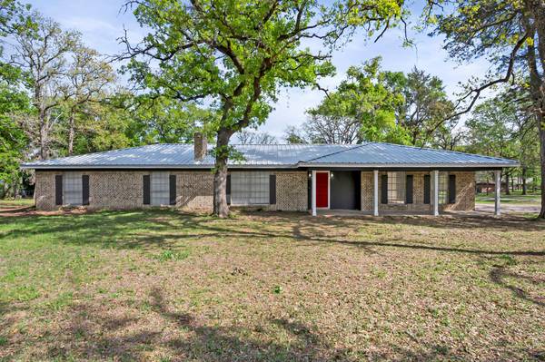 117 Mary Grace Street,  Fairfield,  TX 75840