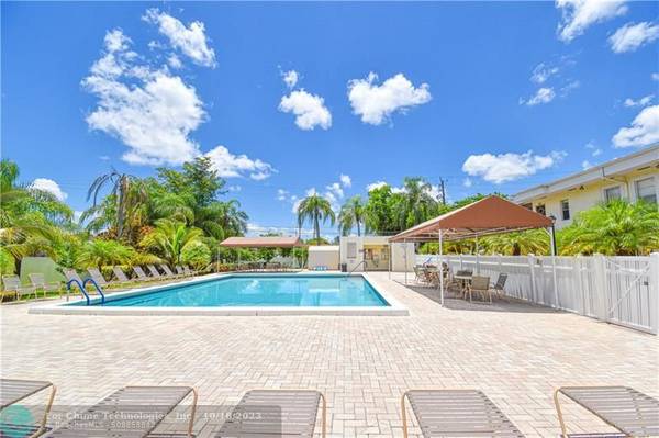 Delray Beach, FL 33446,14917 Wedgefield Dr  #102