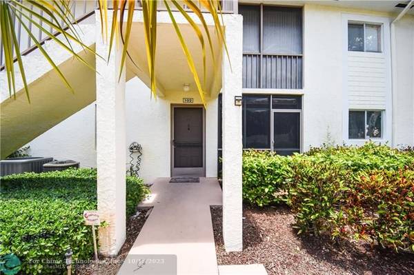 Delray Beach, FL 33446,14917 Wedgefield Dr  #102