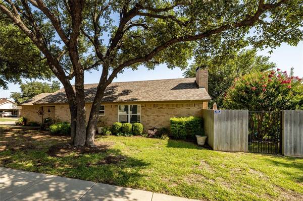 Euless, TX 76039,1710 Mimosa Lane