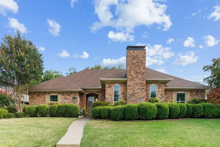 1606 Woodcreek Drive, Richardson, TX 75082