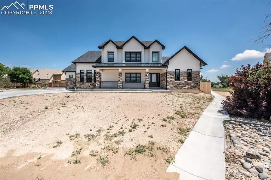 490 S Three Par LN, Pueblo West, CO 81007