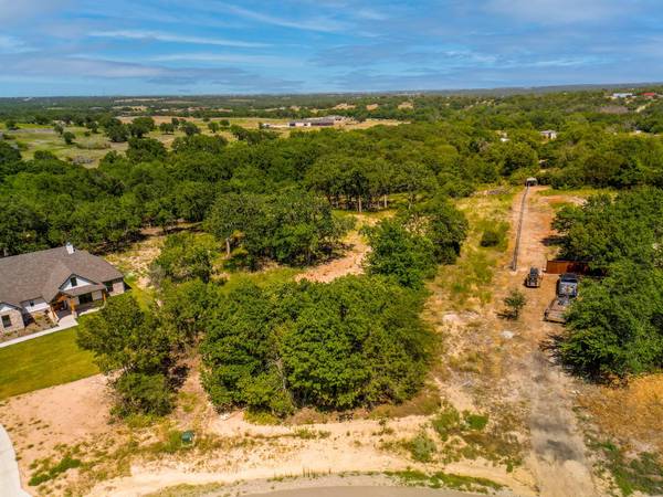 1090 Twin Creeks Drive,  Weatherford,  TX 76088