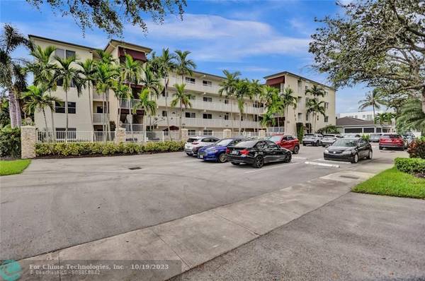 1220 NE 3rd St  #104,  Fort Lauderdale,  FL 33301