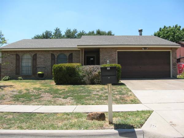 6313 Yarmouth Avenue, North Richland Hills, TX 76182