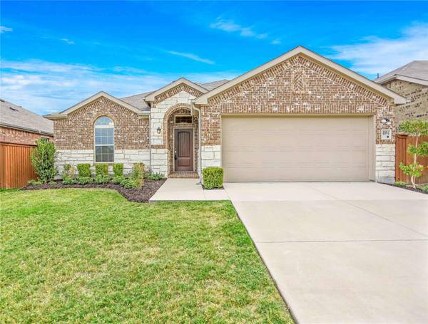 4094 Serene Drive, Heartland, TX 75126