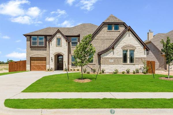 4645 Nomad Drive, Midlothian, TX 76065