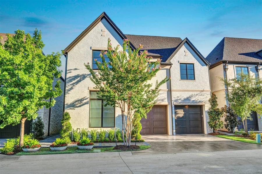 16 Edge Hill Drive, Dallas, TX 75248