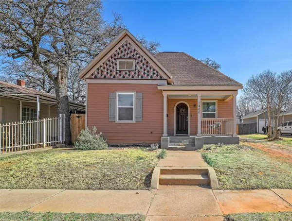 1406 Lee Avenue, Fort Worth, TX 76164