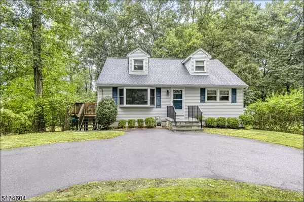 11 Banker Dr, Byram Twp., NJ 07874