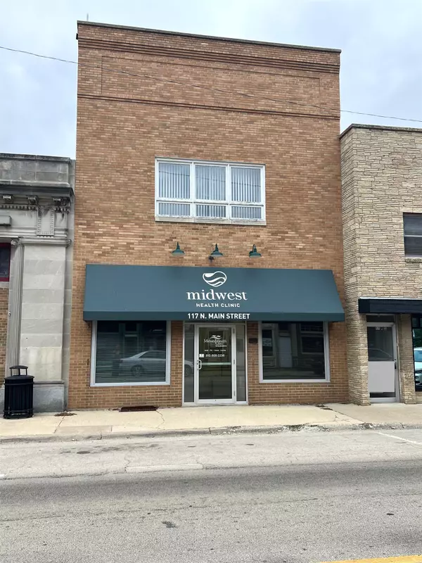 117 N Main Street, Elizabeth, IL 61028