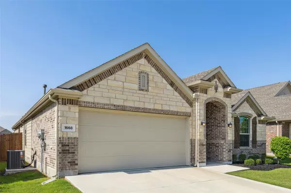 Fort Worth, TX 76131,1668 Victoria Drive