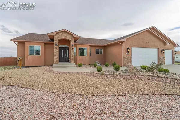 1006 W Gallinas DR, Pueblo West, CO 81007