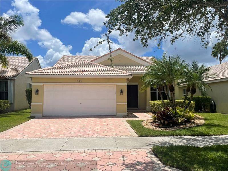 916 Savannah Falls Dr, Weston, FL 33327