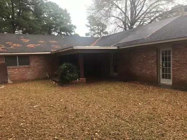 Shreveport, LA 71109,2644 Leaf Lane