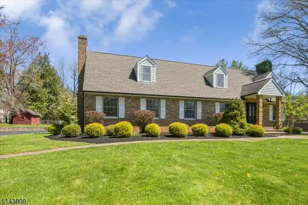 11 Douglass Ave, Bernardsville Boro, NJ 07924