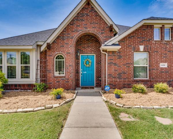 6606 Shady Nook Drive, Midlothian, TX 76065