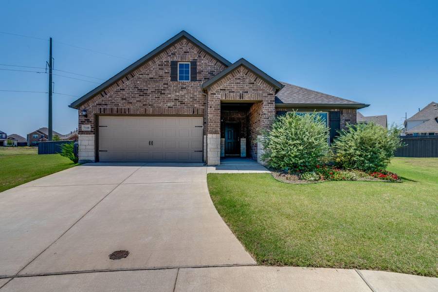 7118 Lilac Drive, Venus, TX 76084