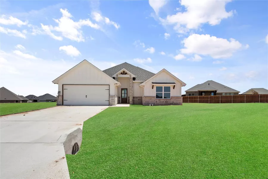 11700 Baycat Court, Godley, TX 76044