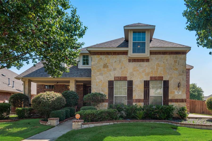 1317 Thistle Lane, Mansfield, TX 76063