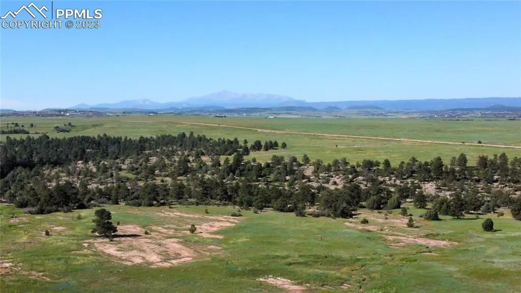 Franktown, CO 80116,8500 Steeplechase DR