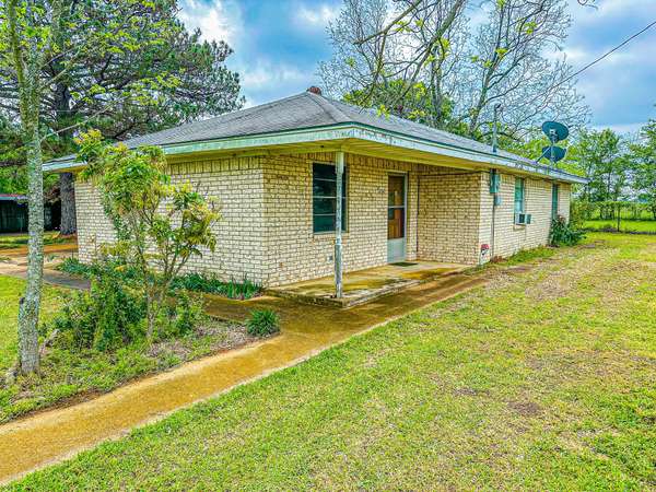 4180 State Highway 274, Trinidad, TX 75163