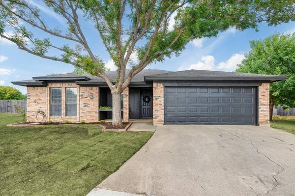 6708 Patsy Court, Watauga, TX 76148