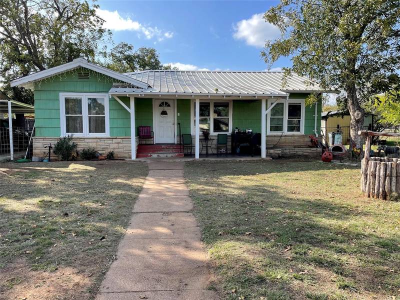 807 Blundell Street, Ranger, TX 76470