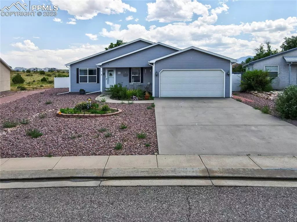 Florence, CO 81226,214 High Meadows CT