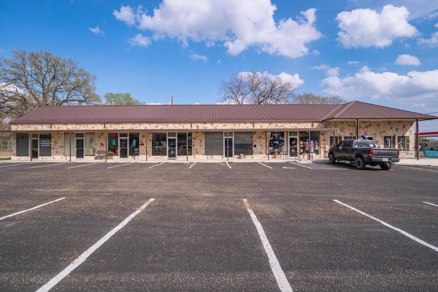 101 E Highway 80, Grand Saline, TX 75140