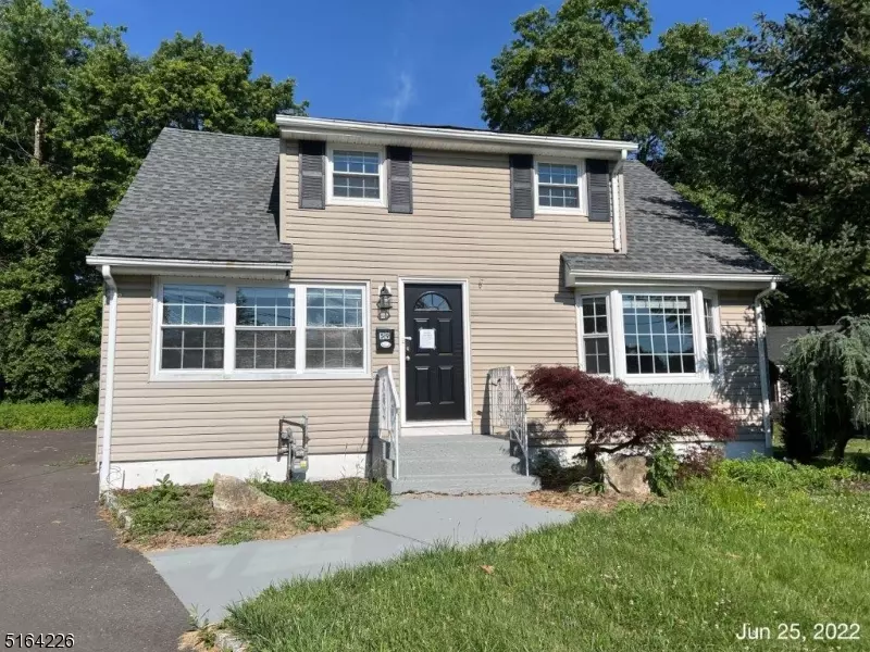 59 Monica Ct, Woodbridge Twp., NJ 07001