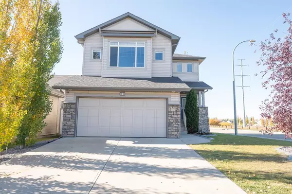 Red Deer, AB T4R 0H8,93 Vincent Close