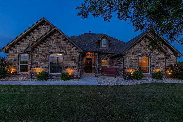 5633 Veal Station Road, Weatherford, TX 76085