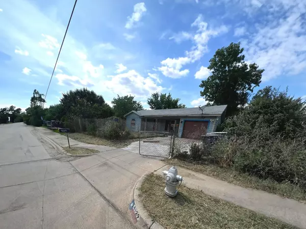 Fort Worth, TX 76105,4129 Avenue H