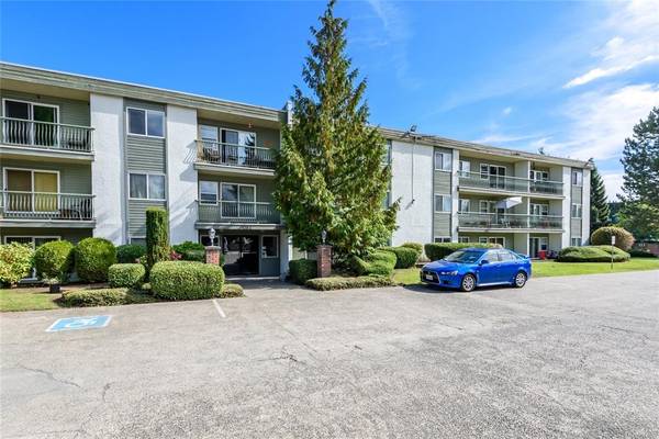 Courtenay, BC V9N 3W6,178 Back Rd #310A