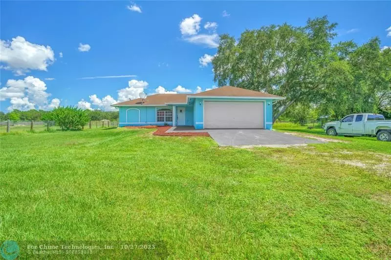 525 N Jinete St, Other City - In The State Of Florida, FL 33440