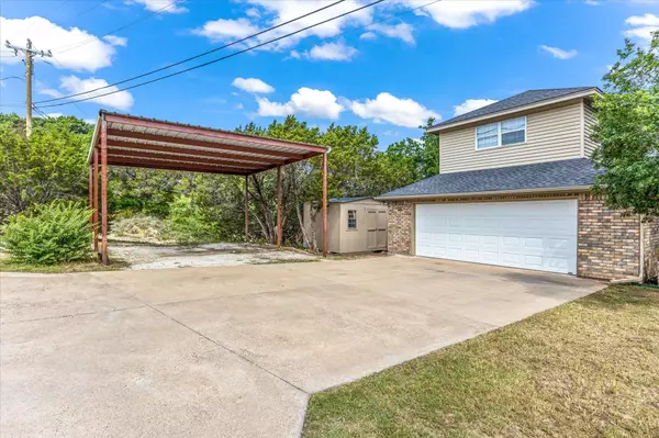 Granbury, TX 76048,506 Crestwood Drive