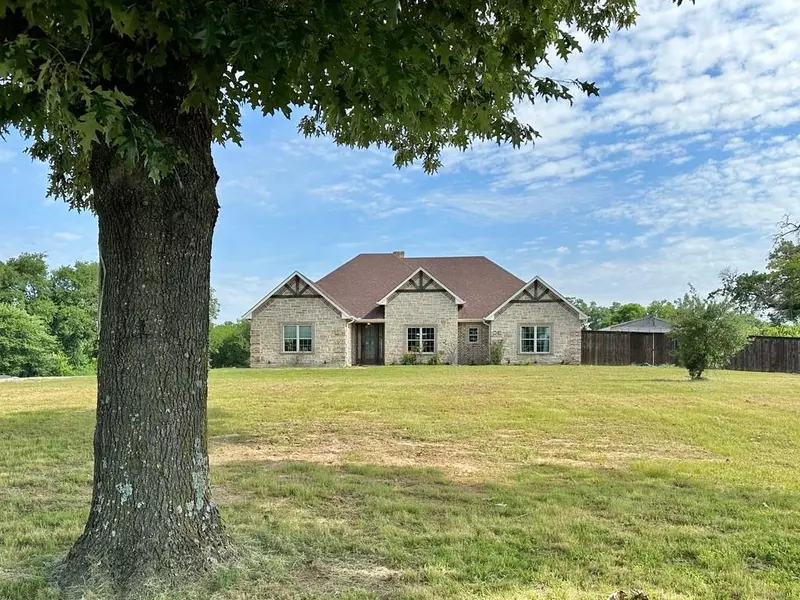 2185 County Road 3502, Sulphur Springs, TX 75482