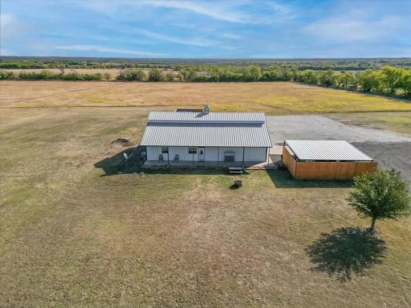 8709 Bernard Road, Sanger, TX 76266