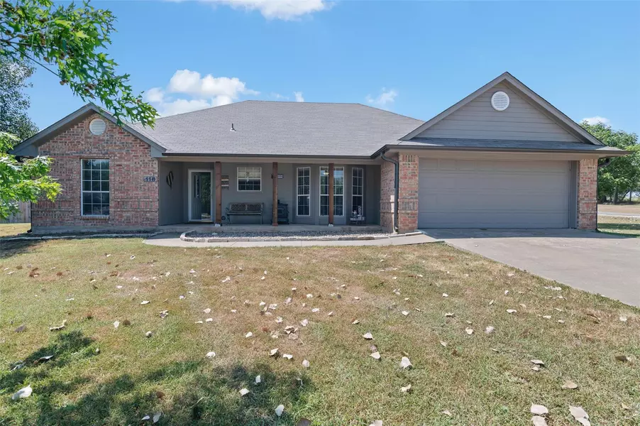 118 S Meadowbrook Drive, Pottsboro, TX 75076