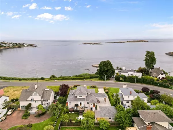 Oak Bay, BC V8S 2M1,242 Beach Dr