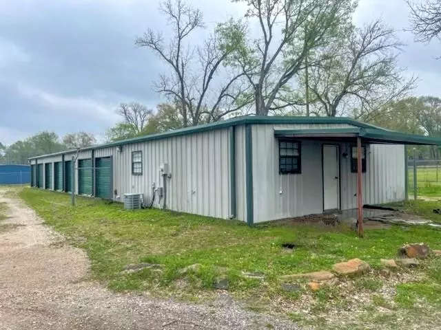 11298 Stuart Street, Brownsboro, TX 75756