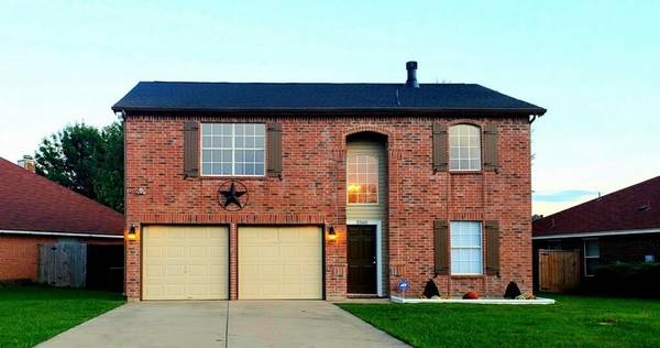 3560 Tommy Hays Drive, Haltom City, TX 76117