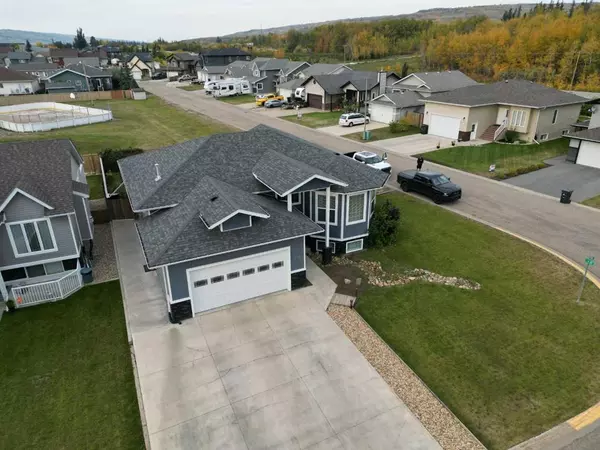 Peace River, AB T8S 1W9,9113 130 AVE