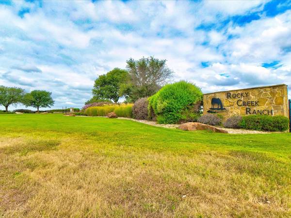 12700 W Rocky Creek Road, Crowley, TX 76036