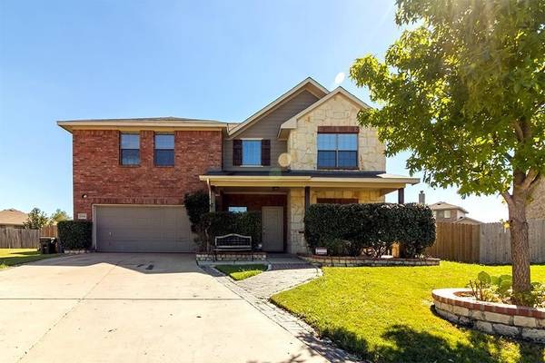 2900 Dunnbrook Court, Seagoville, TX 75159