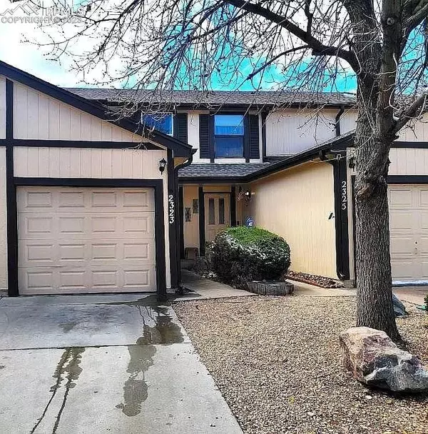 2323 Lexington Village LN, Colorado Springs, CO 80916